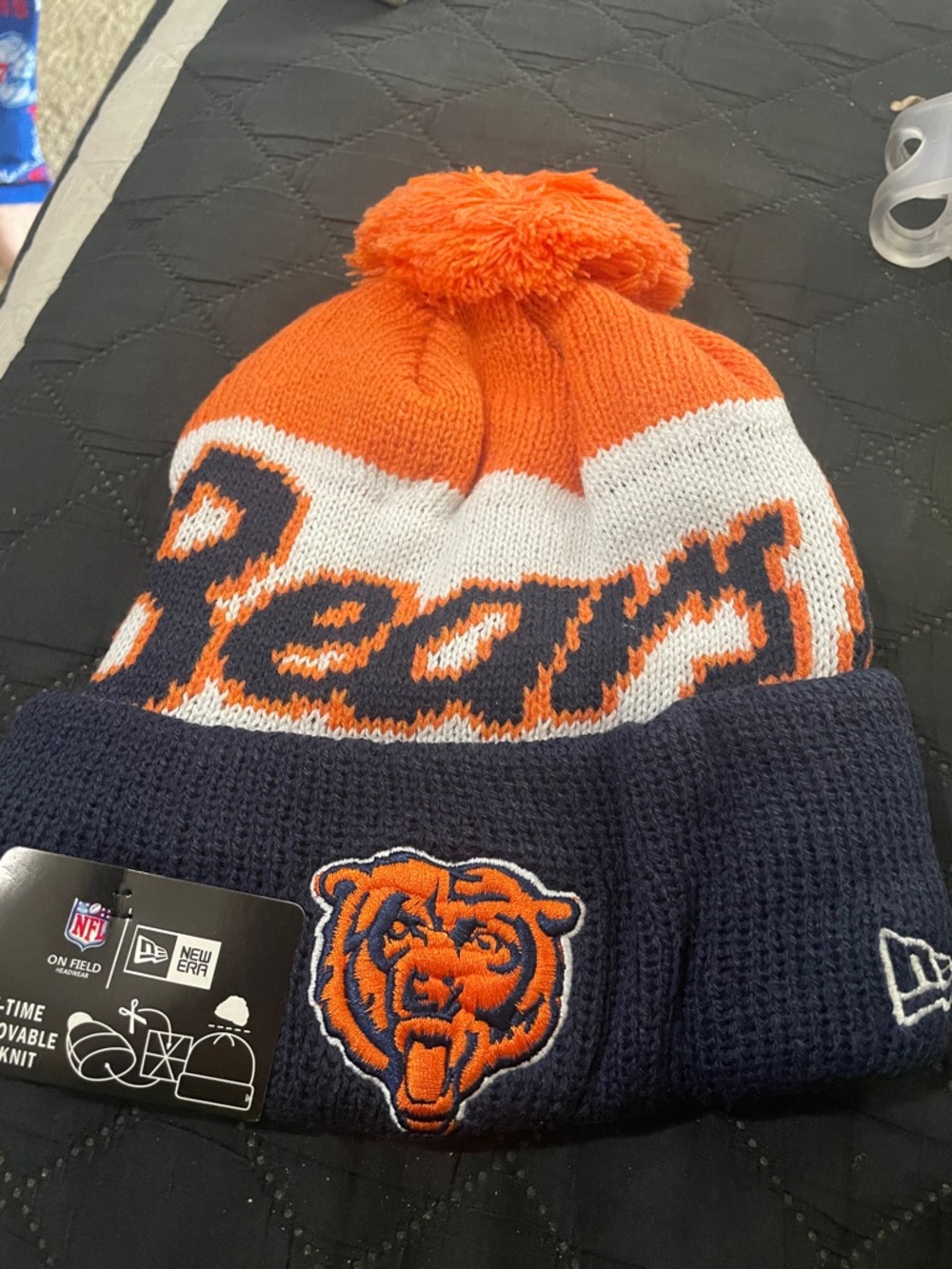 New Era Chicago Bears Pom Beanie - Orange, Navy, White